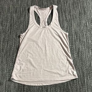 Vuori lux performance tank top
